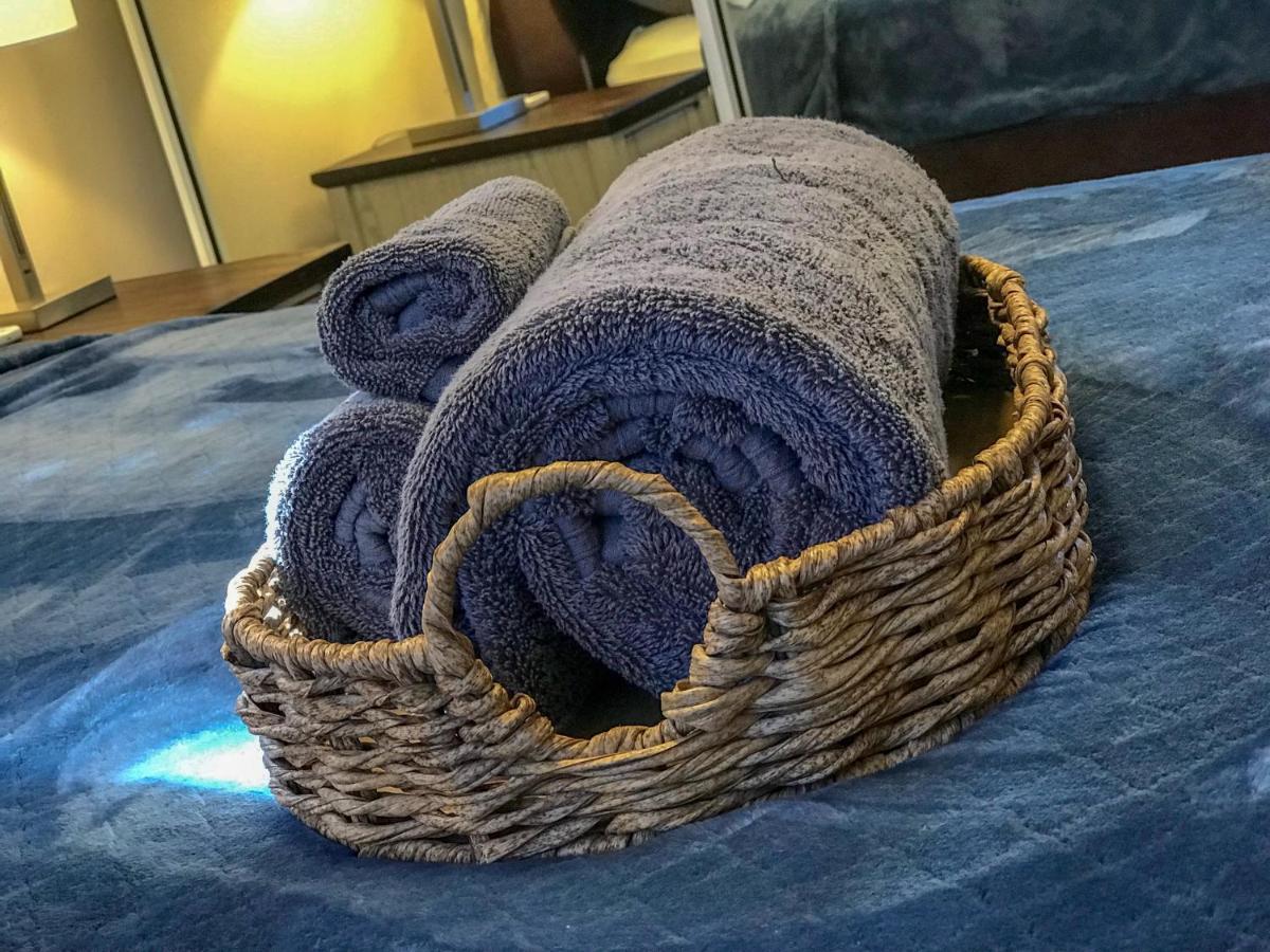 Private Jacuzzi Oasis With Mountain Views And Free Parking Lejlighed Ponce Eksteriør billede